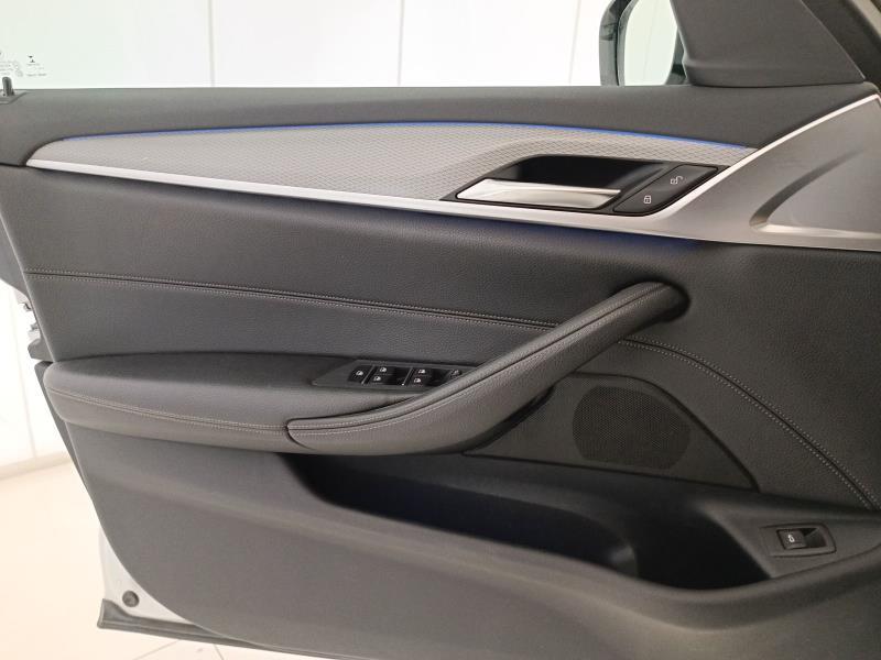 BMW Serie 5 520d Touring xdrive Msport auto