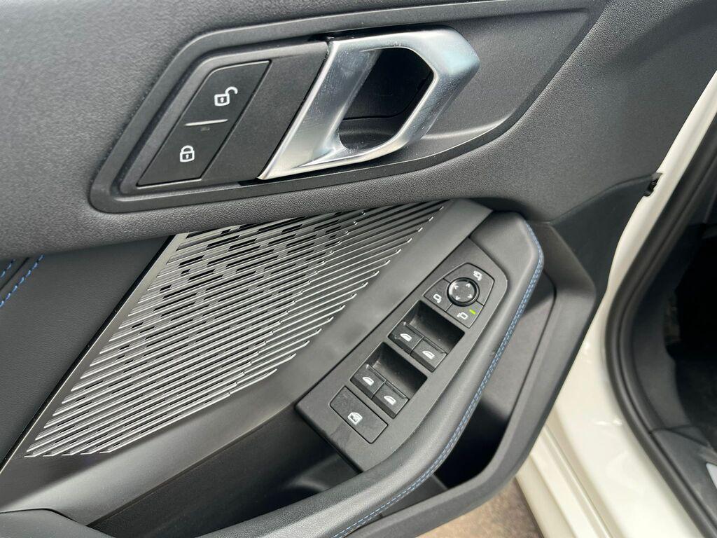 BMW Serie 1 118d MSport Design auto