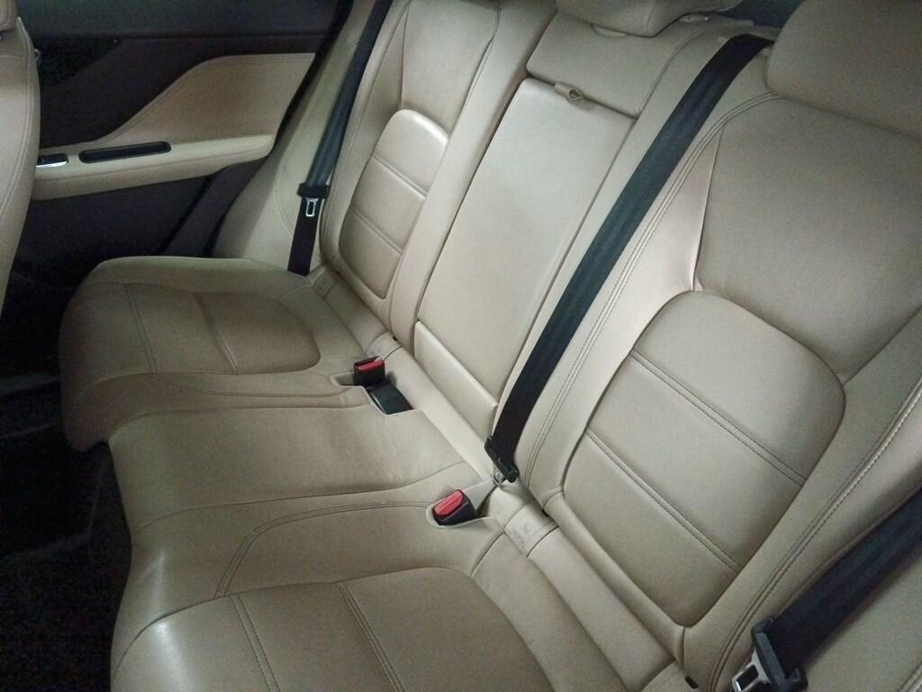 Jaguar F-Pace 2.0d i4 Prestige awd 240cv auto my19