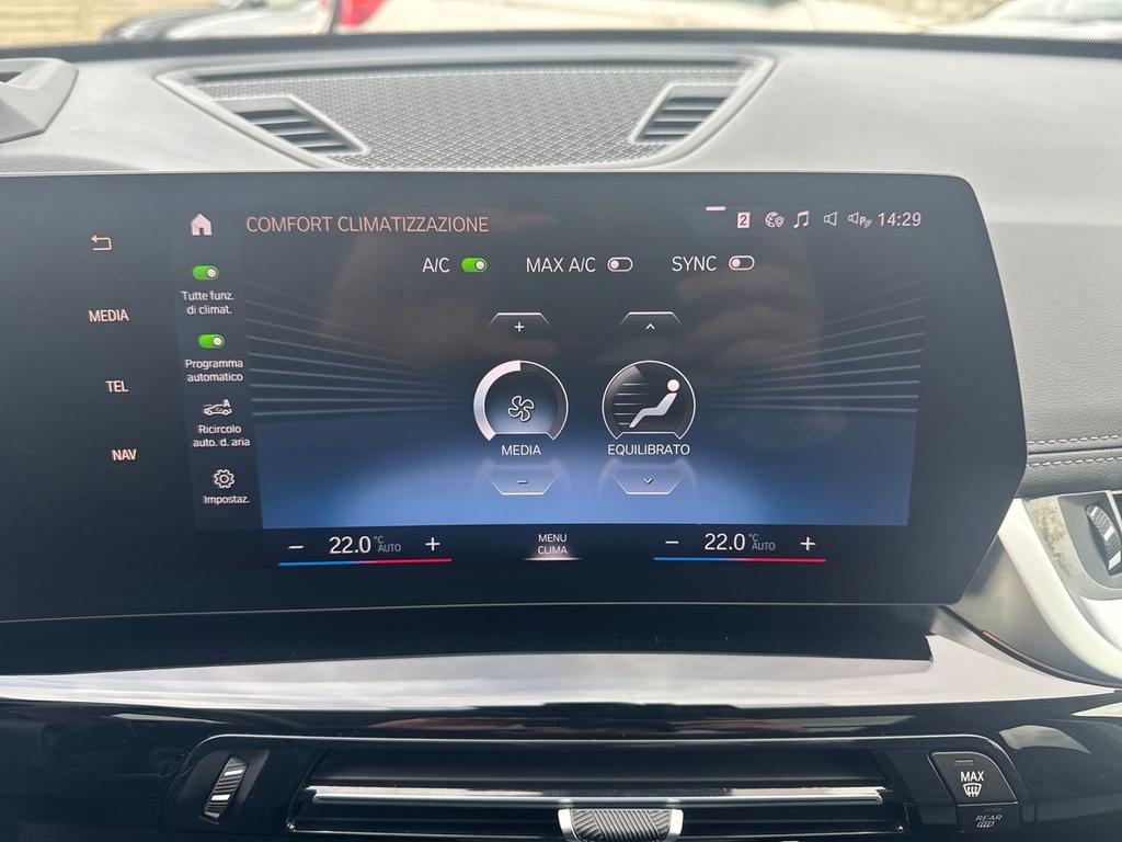 BMW X1 sdrive18d X-Line Edition Signature auto