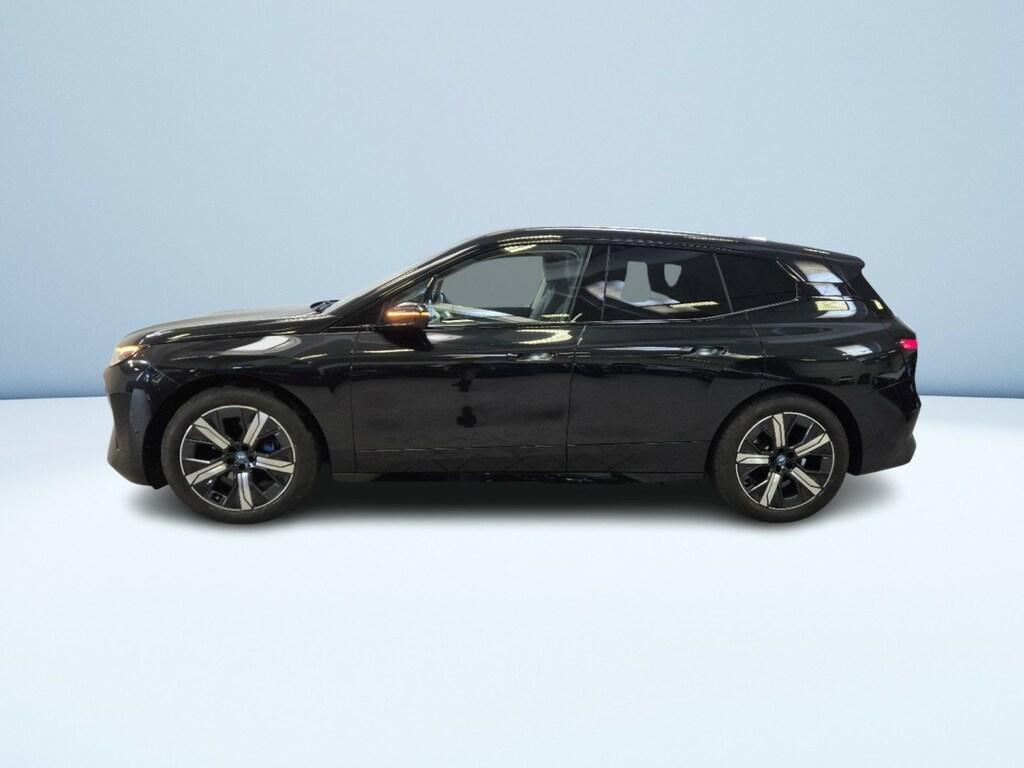 BMW iX xdrive50 pacchetto sportivo