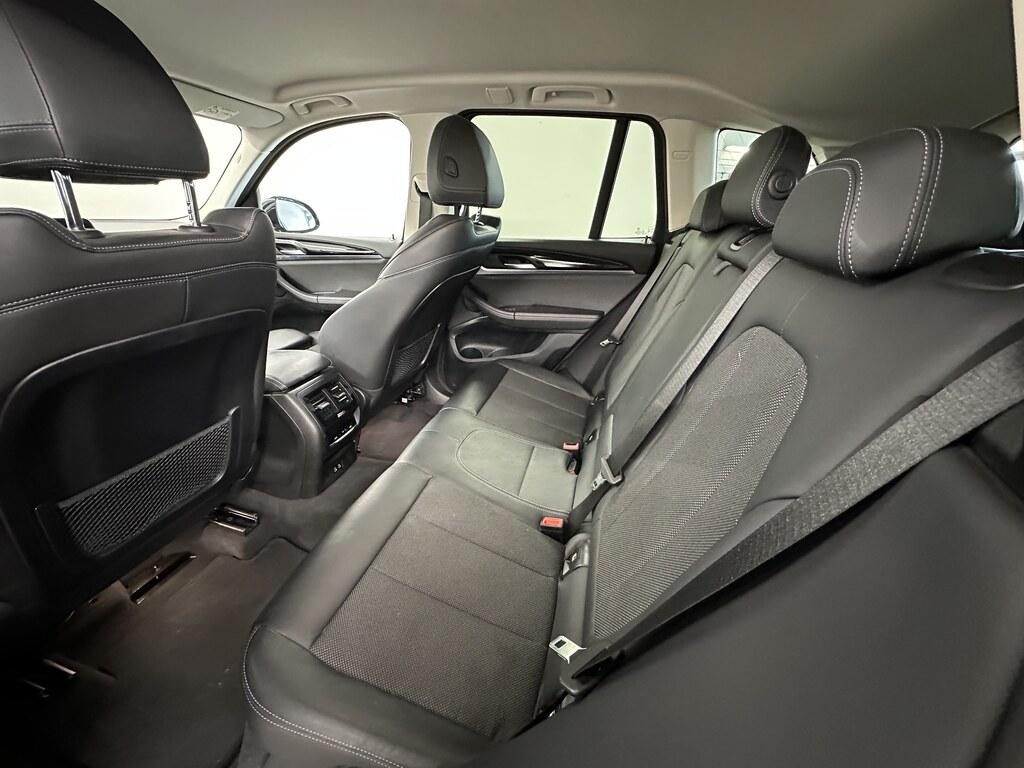 BMW X3 xdrive20d mhev 48V xLine auto