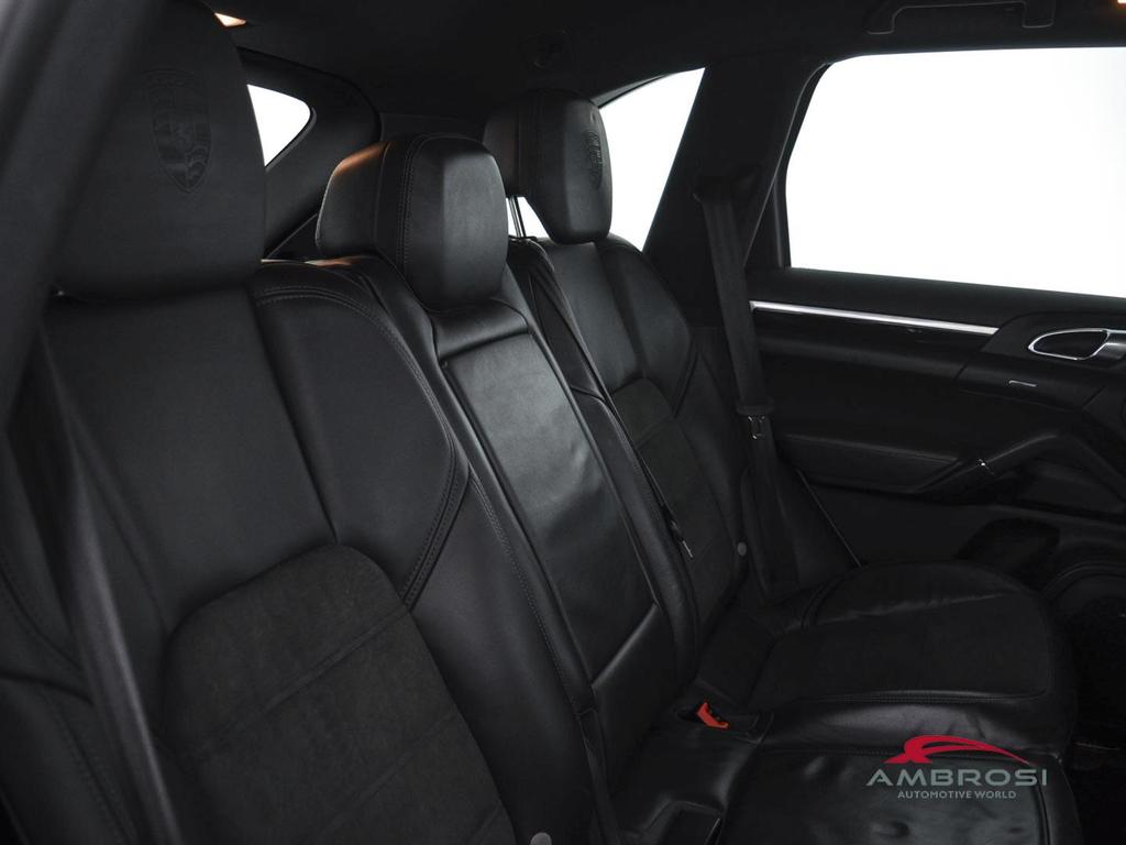Porsche Cayenne 3.0 tiptronic