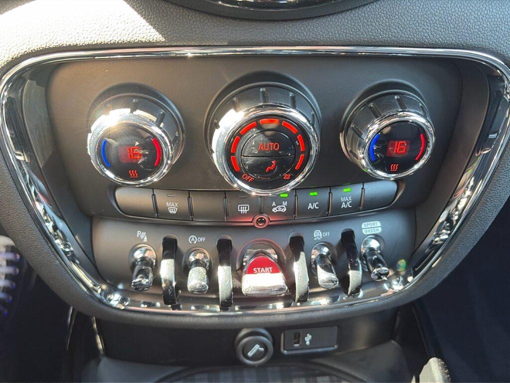 Mini Cooper Clubman 1.5 Cooper Hype