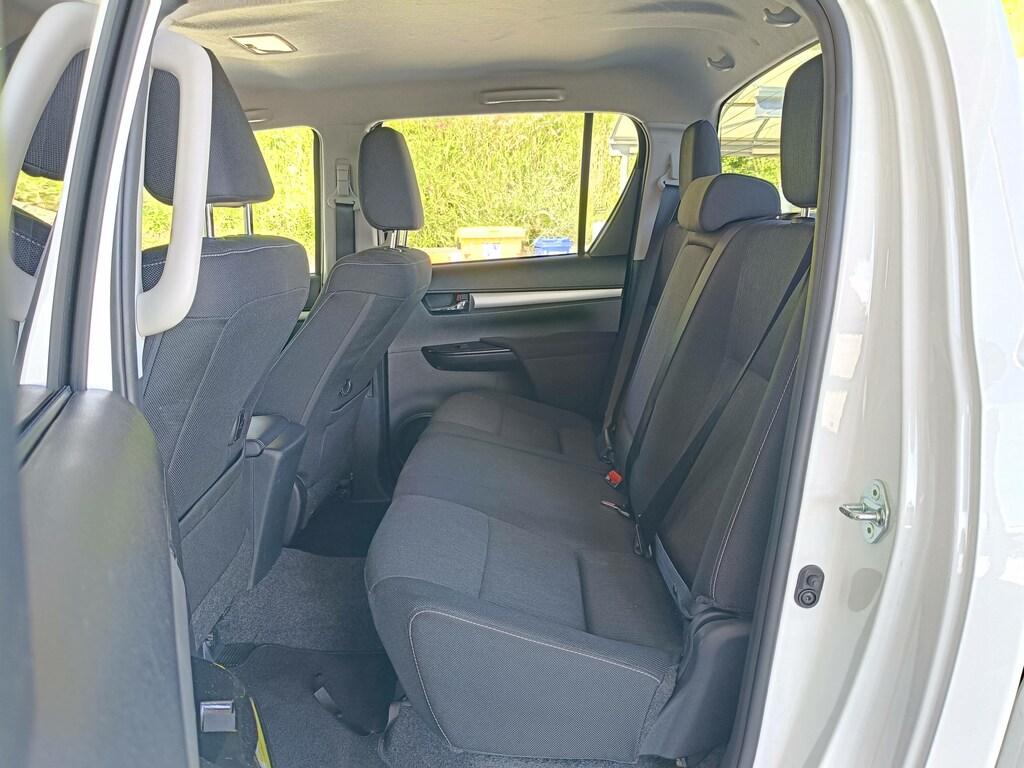 Toyota Hilux 2.4 d-4d extra cab Comfort 4wd