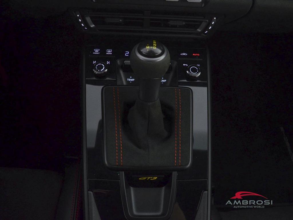 Porsche 911 Coupe 4.0 GT3 auto