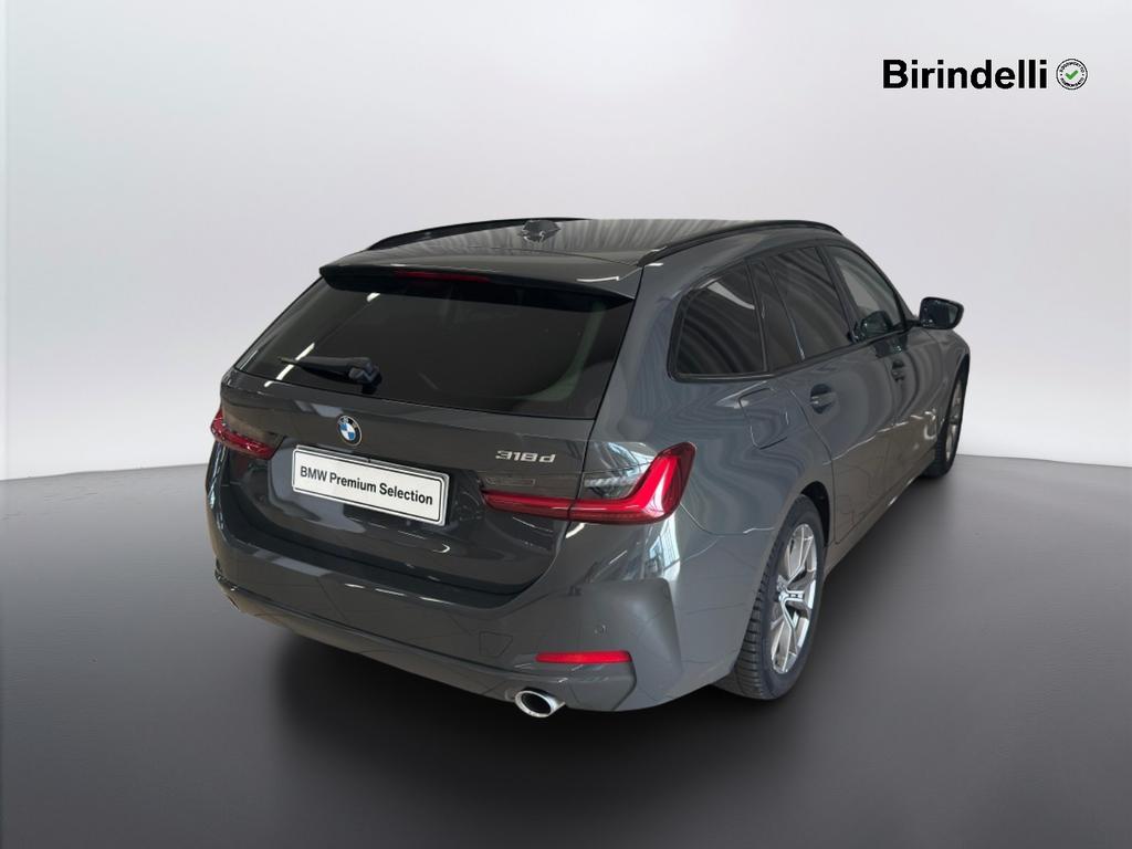 BMW Serie 3 318d Touring mhev 48V auto