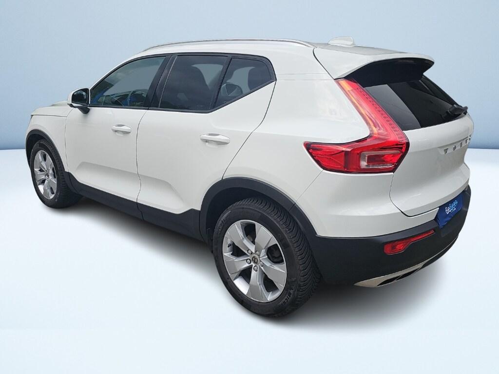 Volvo XC40 2.0 D4 Momentum Pro awd geartronic my21