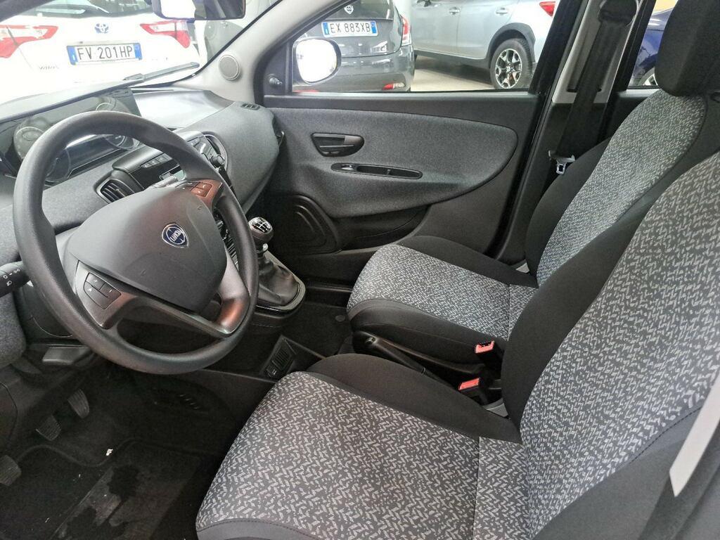 Lancia Ypsilon 1.0 hybrid Silver s&s 70cv