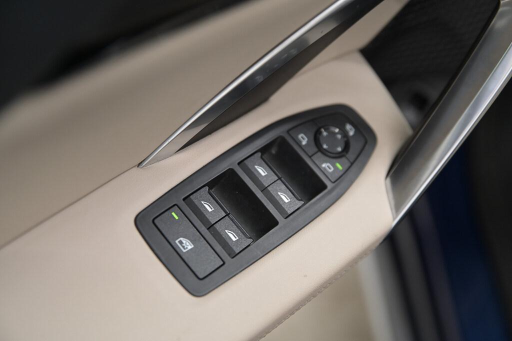 BMW X1 sdrive18d X-Line auto