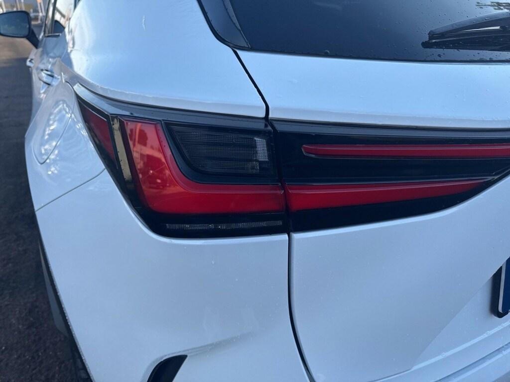 Lexus NX 2.5 plug-in F-Sport 4wd e-cvt