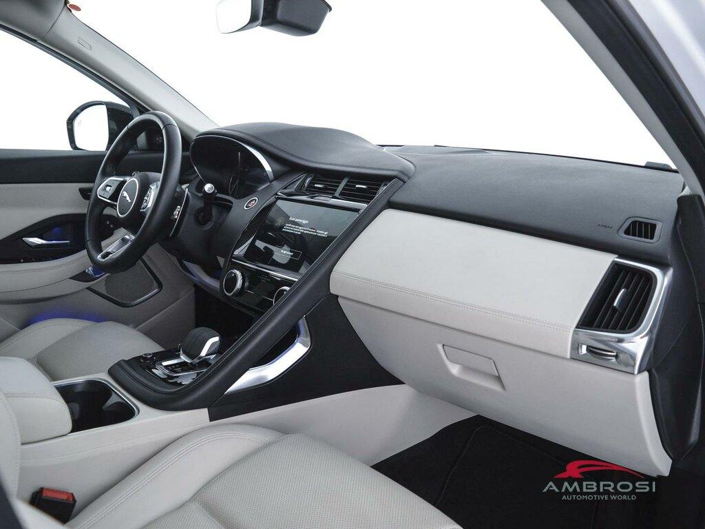 Jaguar E-Pace 2.0 D163 R-Dynamic SE awd auto