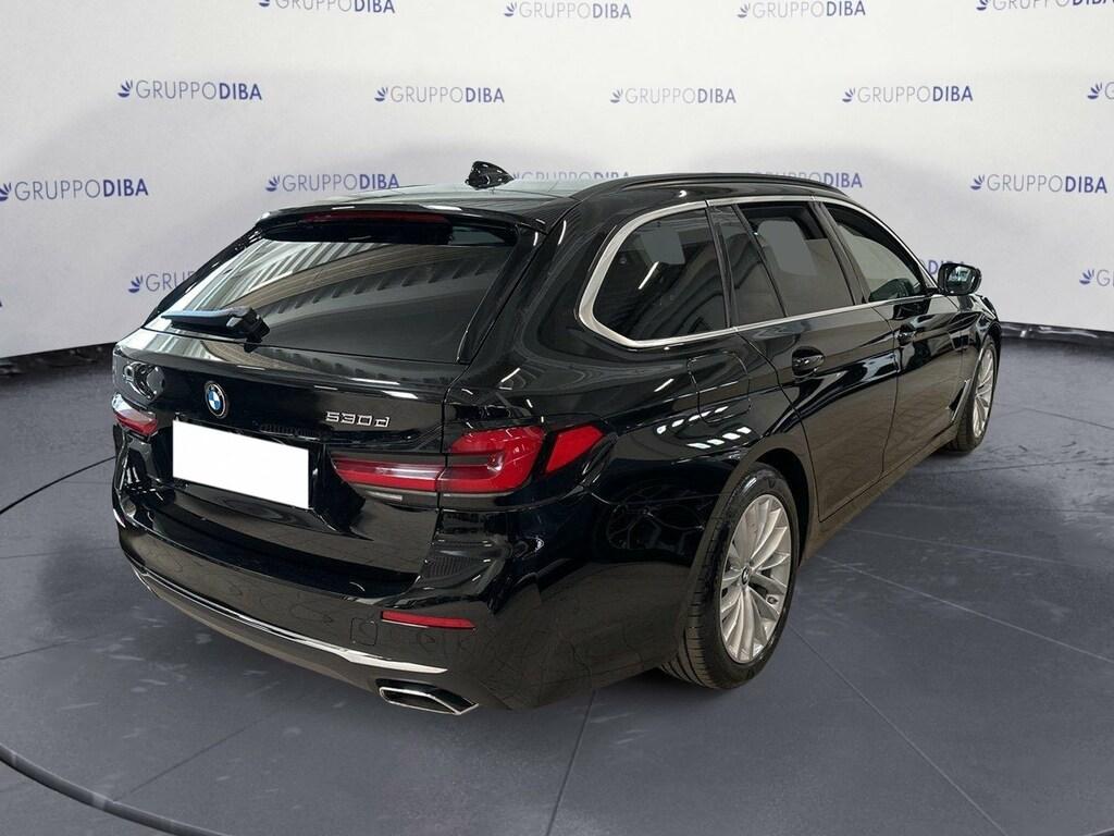 BMW Serie 5 530d Touring mhev 48V xdrive Luxury auto