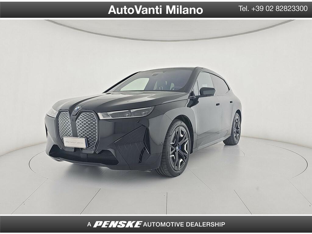 BMW iX xdrive50 pacchetto sportivo