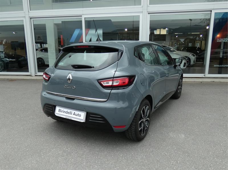 Renault Clio 0.9 tce Moschino Zen 90cv