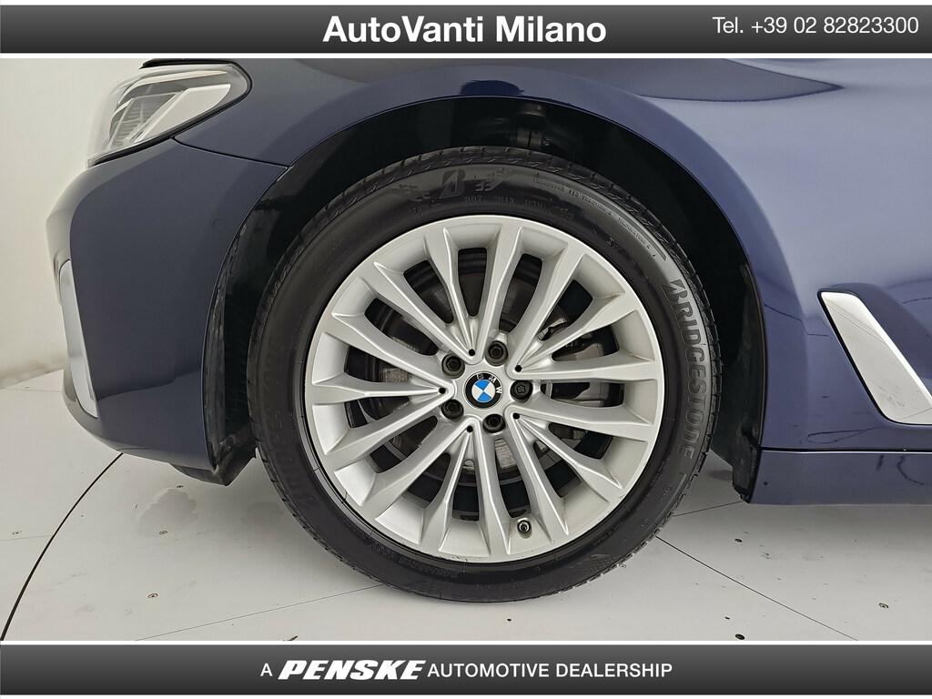 BMW Serie 5 520d Touring mhev 48V xdrive Luxury auto