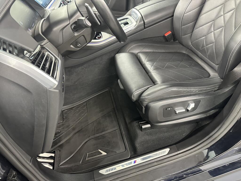 BMW X5 xdrive30d mhev 48V Msport auto