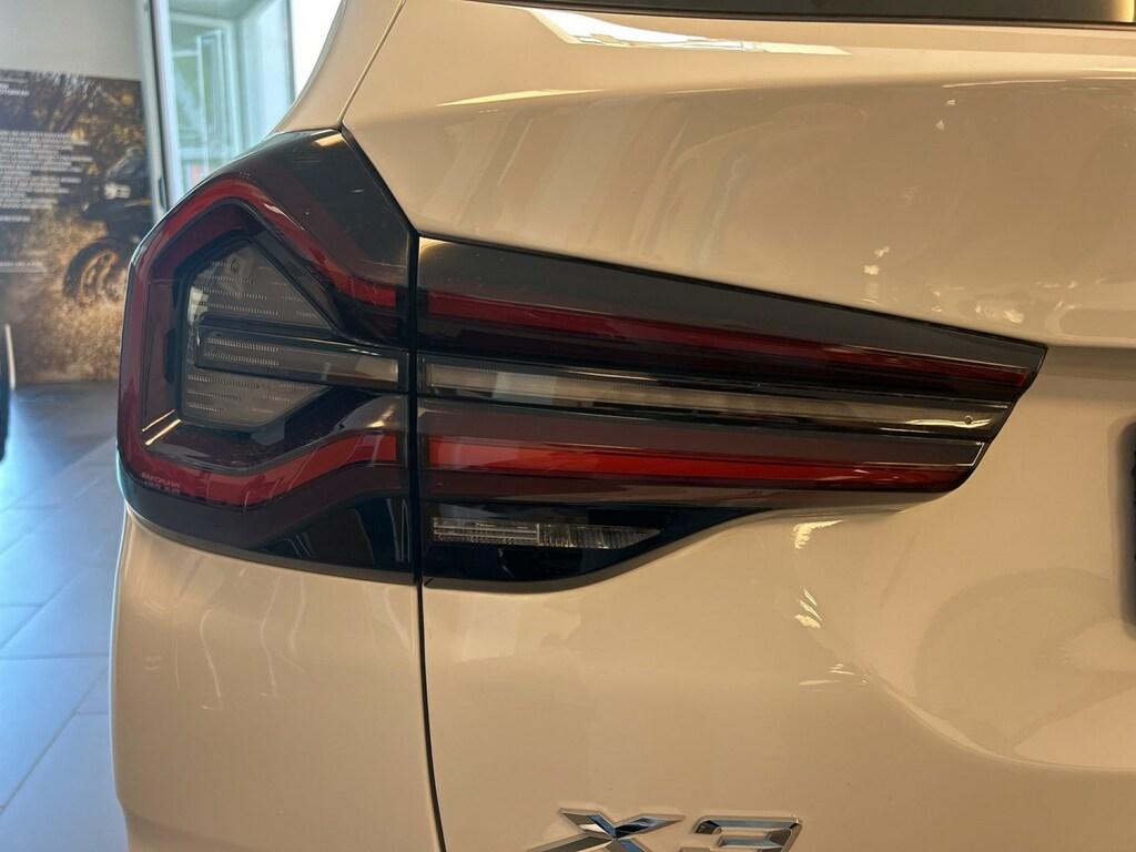 BMW X3 xdrive20d mhev 48V auto