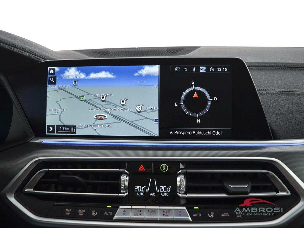BMW X5 xdrive40d mhev 48V Msport auto
