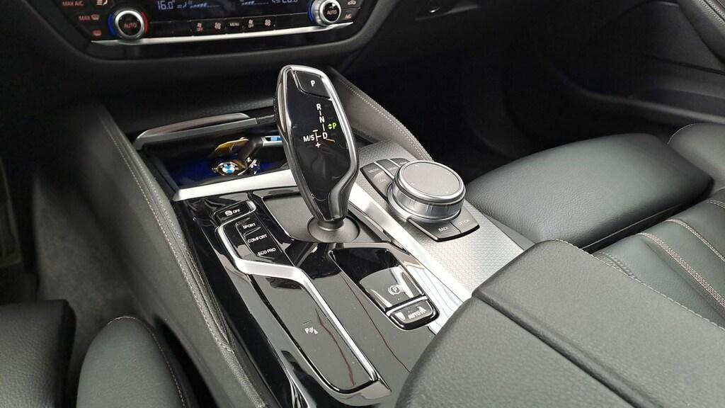 BMW Serie 5 520d Touring mhev 48V xdrive Msport auto