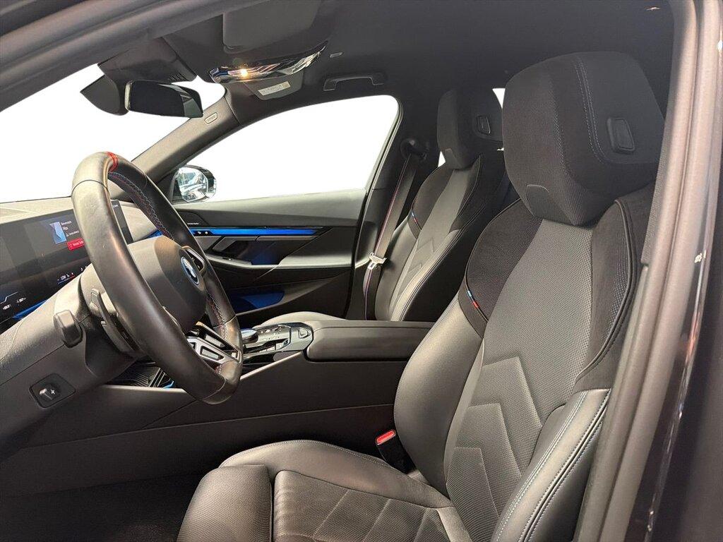 BMW i5 M i5 Touring M60 M Sport Pro