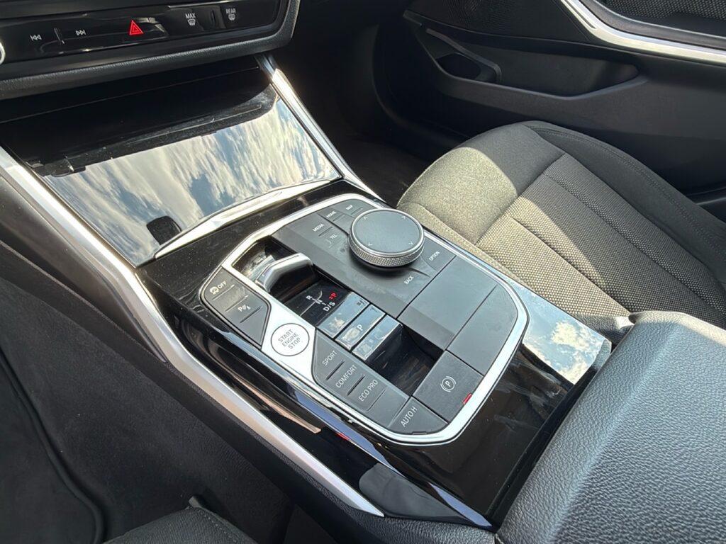BMW Serie 3 320d Touring mhev 48V xdrive auto