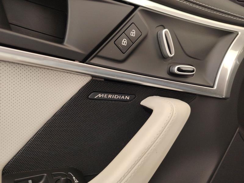 Jaguar F-Type Cabrio 2.0 i4 R-Dynamic rwd 300cv auto
