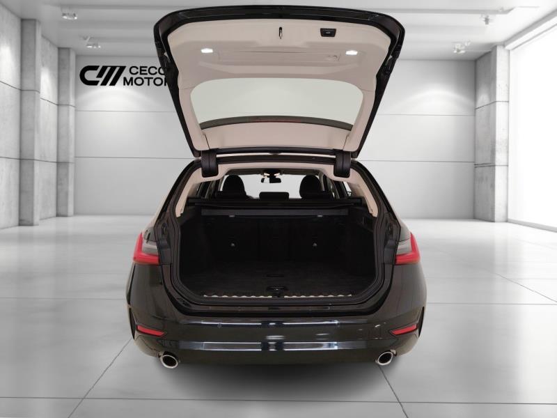 BMW Serie 3 320d Touring mhev 48V xdrive Business Advantage auto
