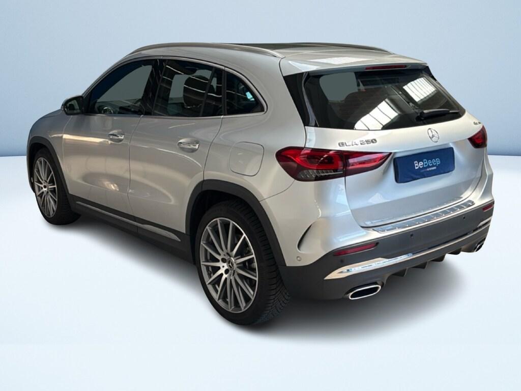 Mercedes GLA 250 Premium 4matic auto