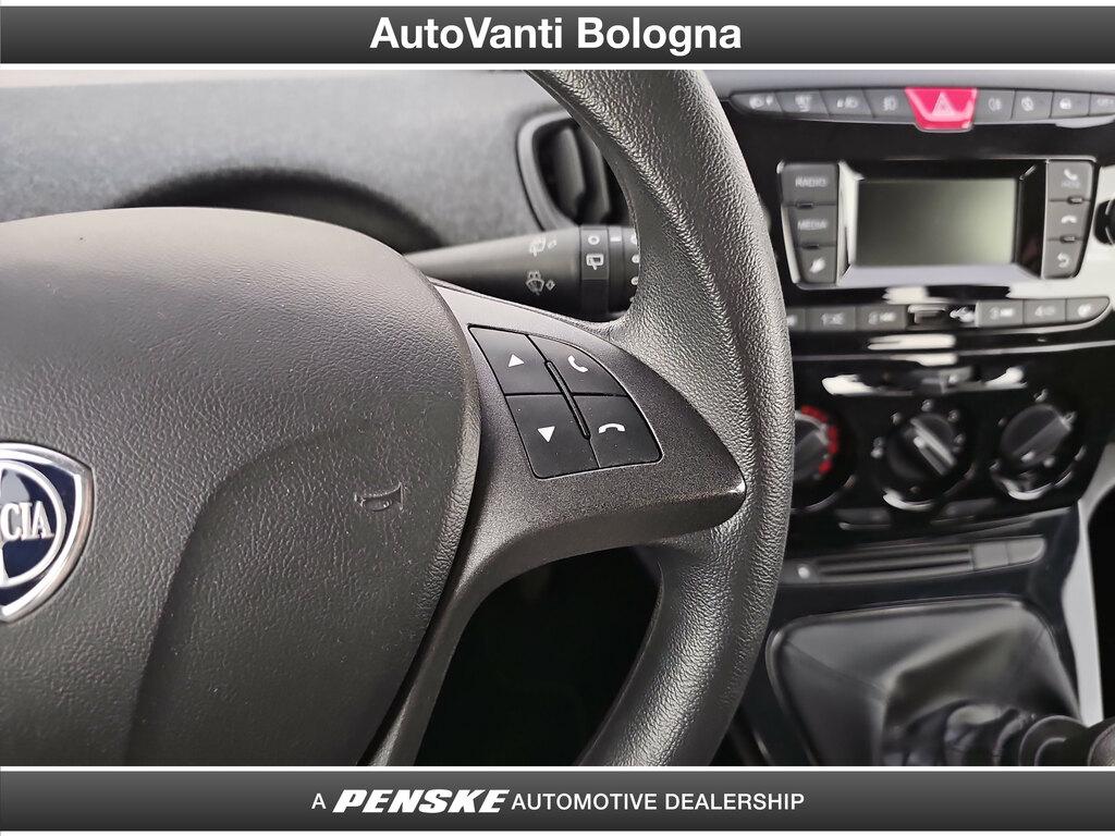 Lancia Ypsilon 1.2 Silver ecochic Gpl 69cv