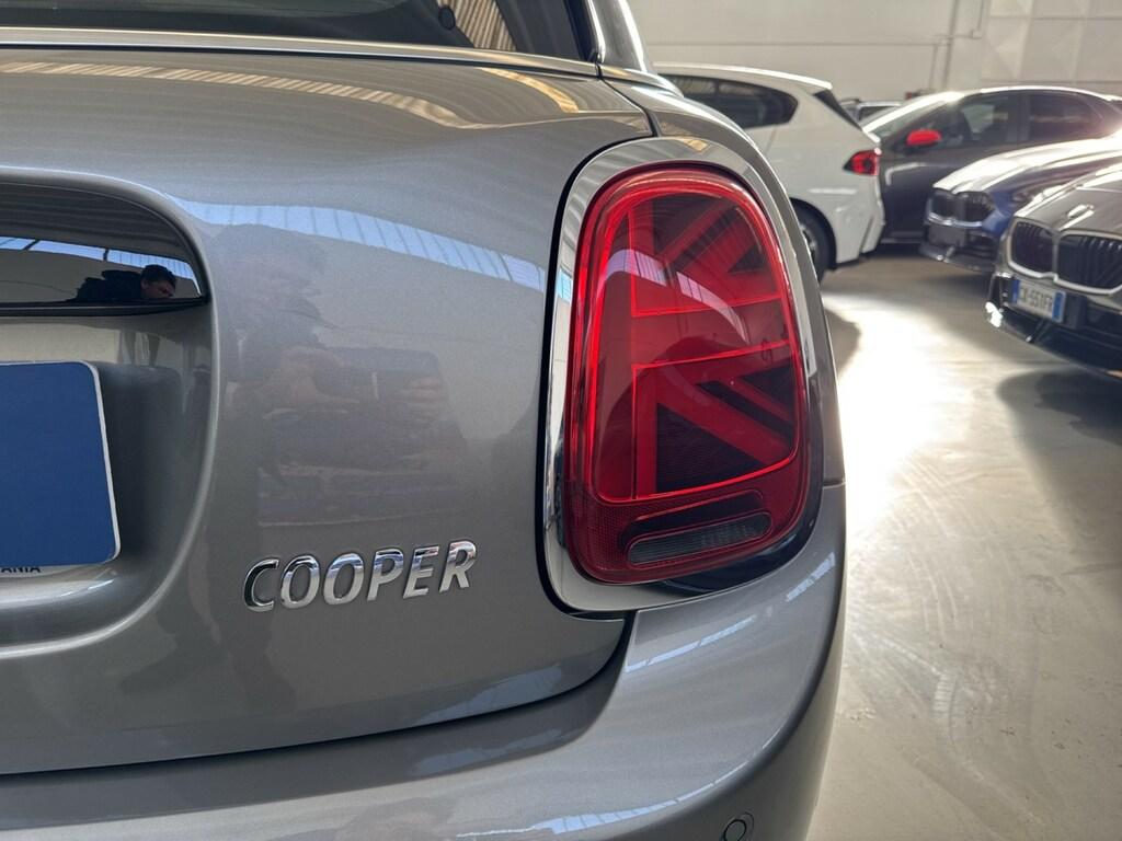 Mini Cooper 1.5 TwinPower Turbo Cooper Hype