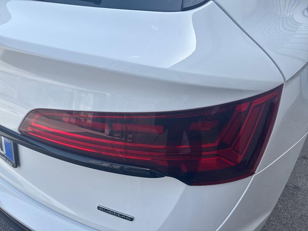 Audi Q5 Sportback 40 2.0 tdi mhev 12V S line quattro s tronic