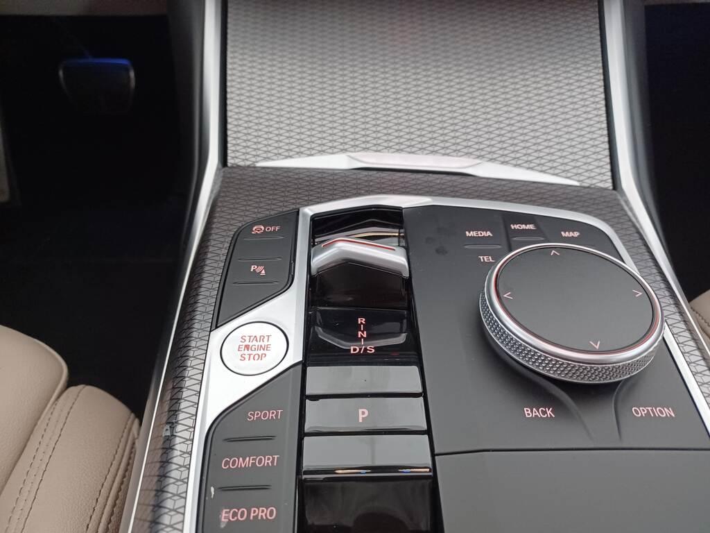 BMW Serie 3 330d Touring mhev 48V Msport xdrive auto