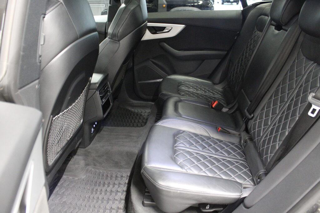 Audi Q8 50 3.0 tdi mhev quattro tiptronic
