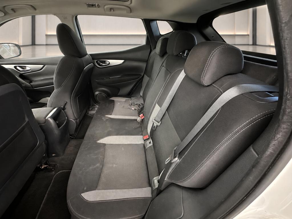 Nissan Qashqai 1.6 dci N-Connecta 2wd 130cv