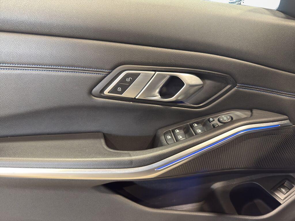 BMW Serie 3 320d Touring mhev 48V Msport auto