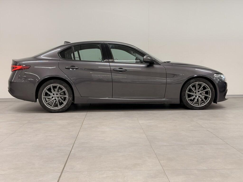 Alfa Romeo Giulia 2.2 t Super 150cv