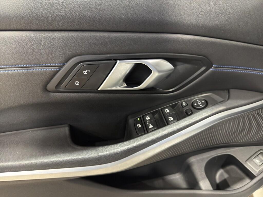 BMW Serie 3 320d Touring mhev 48V Msport auto