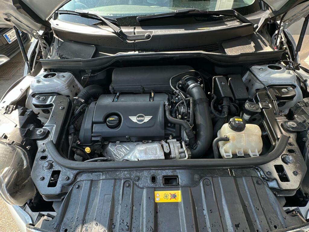 Mini Cooper Countryman 1.6 Cooper Auto