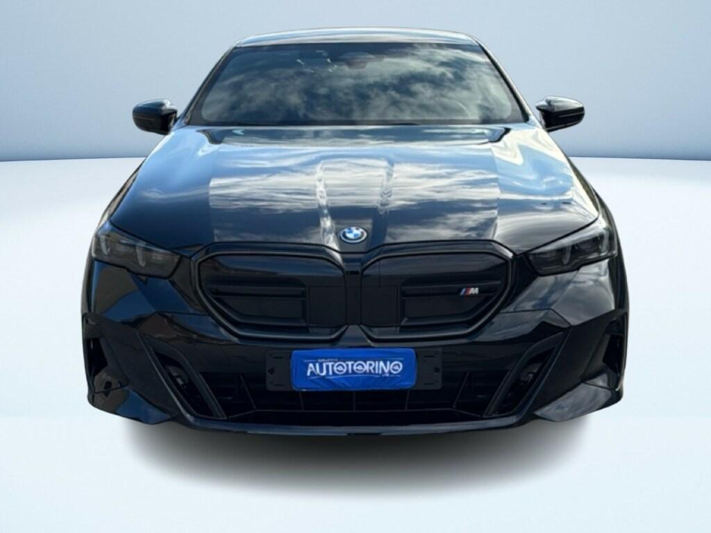 BMW i5 M60 auto