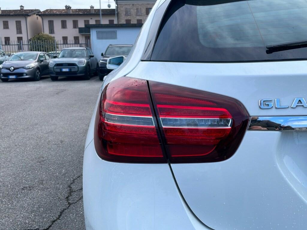 Mercedes GLA 180 d Sport auto