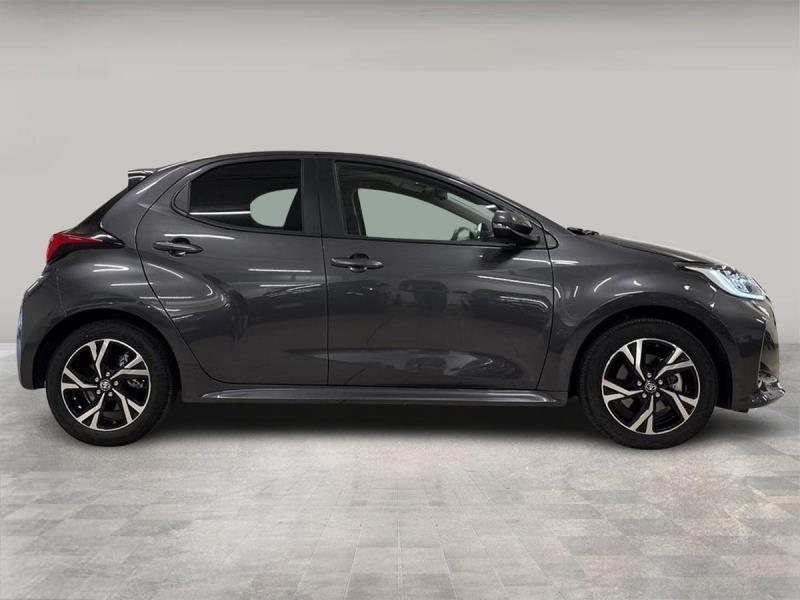 Toyota Yaris 1.5h 130 Premium