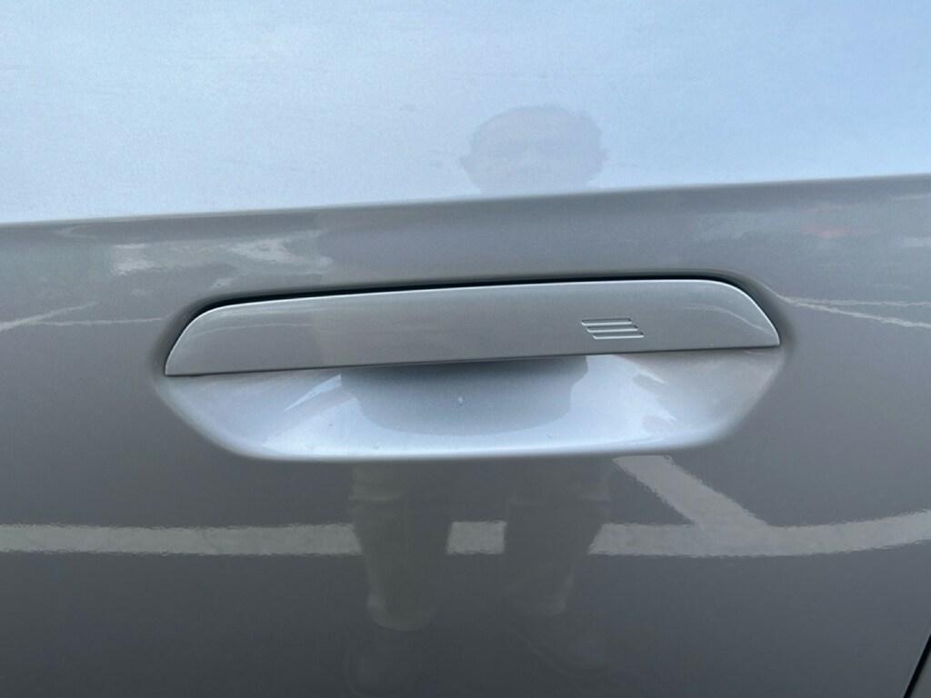 BMW X1 xdrive23d mhev 48V X-Line auto