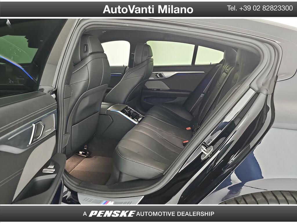 BMW Serie 8 840d Gran Coupe mhev 48V xdrive Individual Composition Msport auto