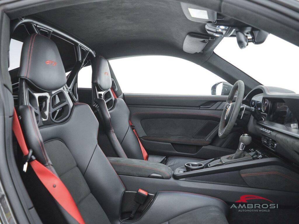 Porsche 911 Coupe 4.0 GT3 auto