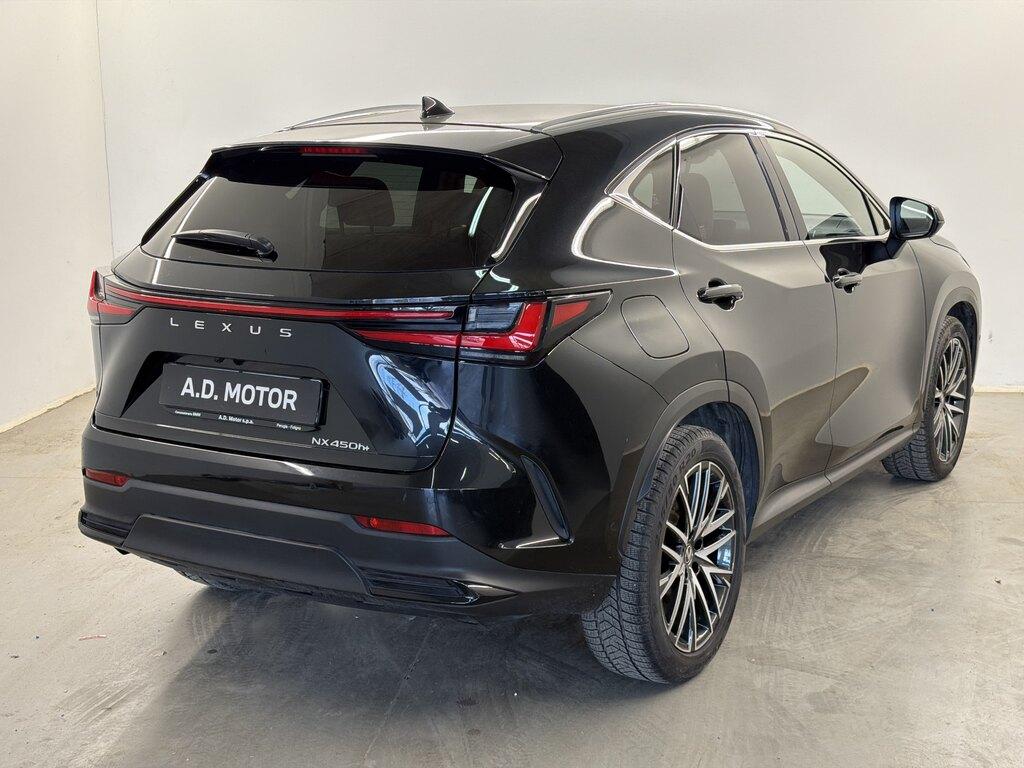 Lexus NX 2.5 plug-in Luxury 4wd e-cvt
