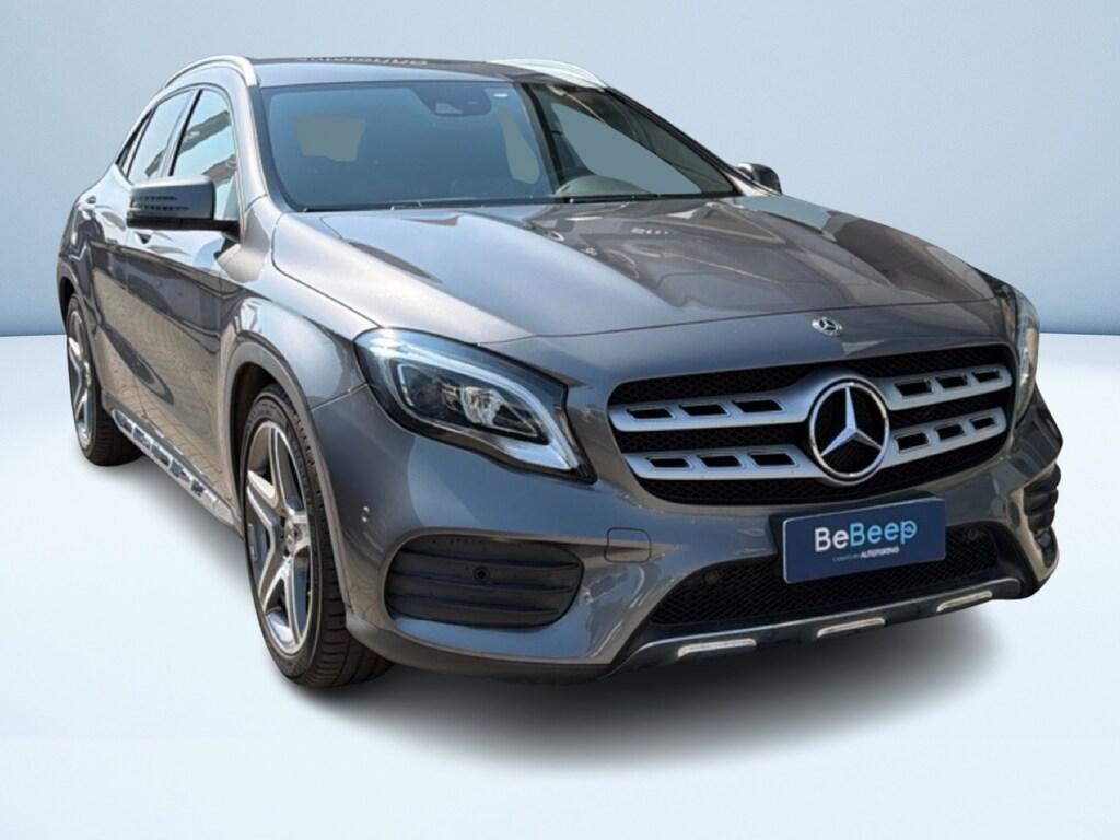 Mercedes GLA 220 d Premium 4matic auto