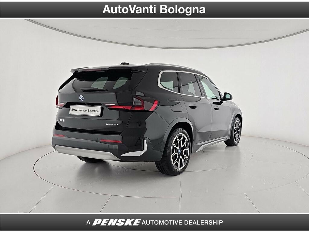 BMW iX1 30 xdrive X-Line