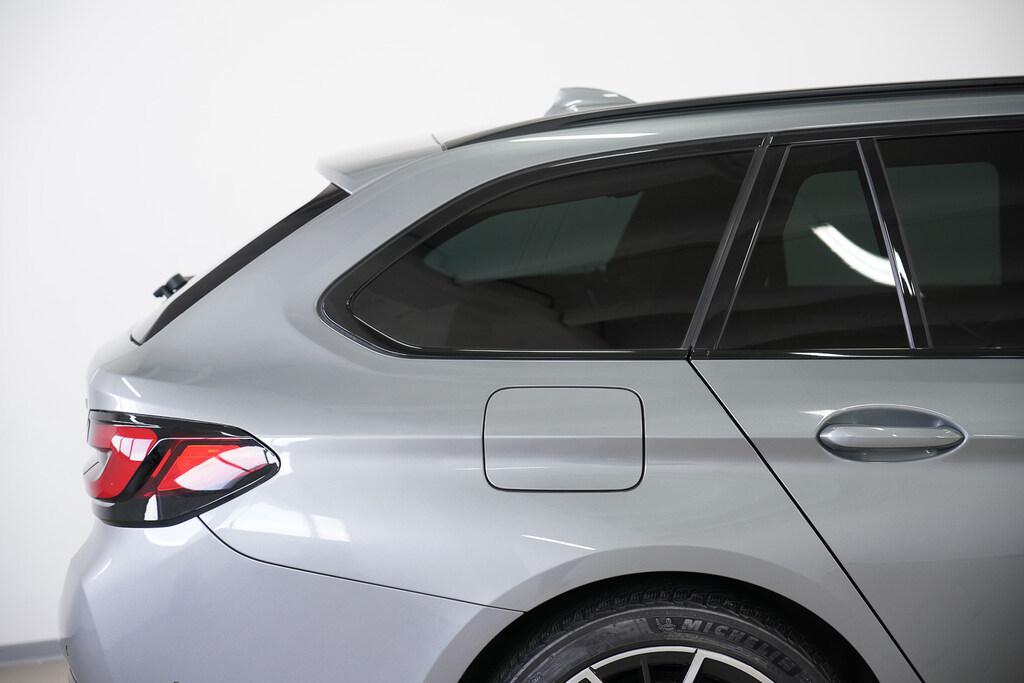 BMW Serie 5 530d Touring mhev 48V xdrive Msport auto