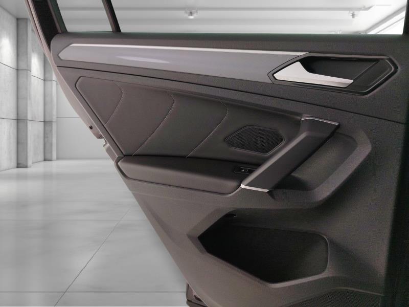 Volkswagen Tiguan 2.0 tdi Advanced R-Line Exterior Pack 150cv dsg